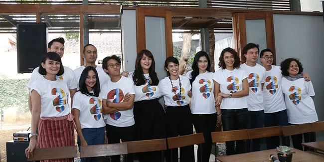 Artis 'AADC 2' Kumpul dan Potong Tumpeng, Ada Bintang Baru Lho!
