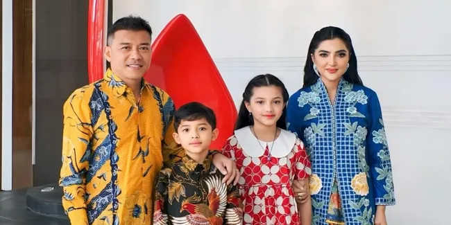 Ashanty Jadi Pembicara di Kampus, Ditemani Suami dan Anak