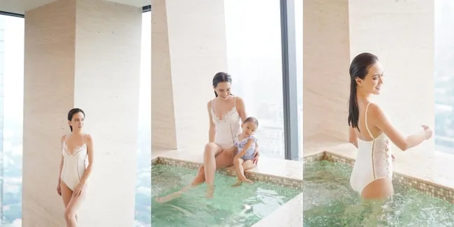 Bikin Netizen Merasa Bersalah Makan Mie Instan, 7 Potret Hot Mama Shandy Aulia Pamer Body Goals Pakai Swimsuit - Kompakan Sama Claire