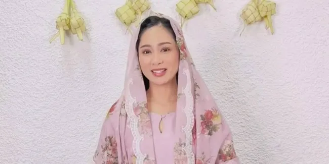 Bunga Zainal Terharu Dapat Hampers dari Pedagang Sayur dan Sembako