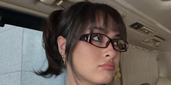 Caitlin Halderman Bikin Pangling Pamer Poni Baru, Penampilannya Makin Cute dan Fresh