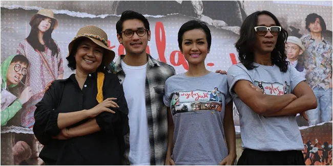 Cerita Seru 5 Artis Yang Jadi Sutradara di Balik Film 'GILA JIWA'