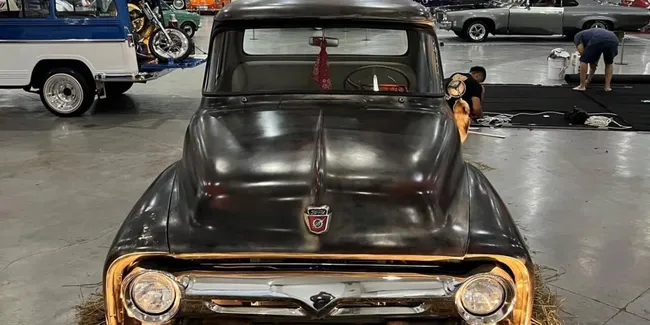 Denny Caknan Pamer Ford F100 1956 Kado dari Bella Bonita, Sabar Menunggu Setahun