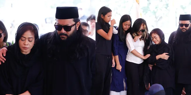 Diwarnai Isak Tangis, Sederet Foto Pemakaman Ibunda Kikan Cokelat - Sang Vokalis Duduk Lemas di Samping Makam