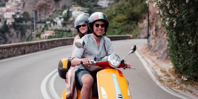 El Rumi & Syifa Hadju Naik Motor Keliling Italia, Bulan Madu Seru