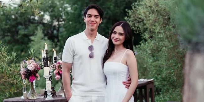 El Rumi Ceritakan Momen Seru Honeymoon Bersama Syifa Hadju di Italia