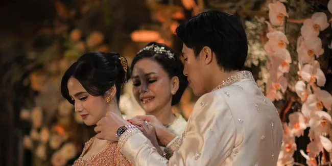 El Rumi Resmi Lamar Syifa Hadju, Sahabat Menangis Terharu