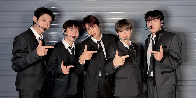 EXO di Fan Meeting EXO'verse, Gantengnya Diakui K-Netz