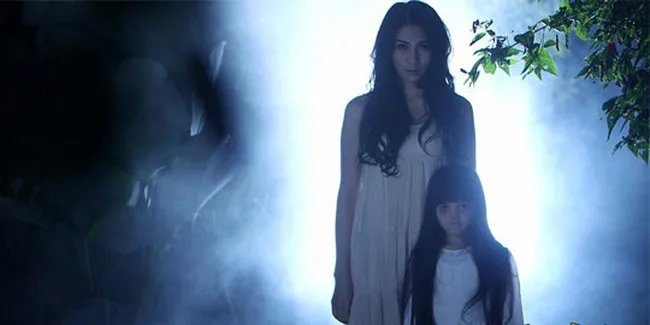 Foto Adegan Film DENDAM DARI KUBURAN