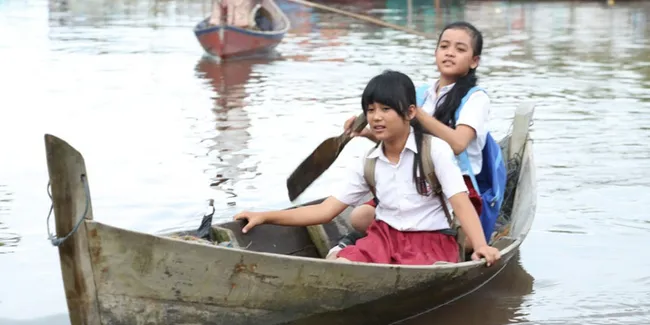 Foto Adegan MENTARI DARI KURAU