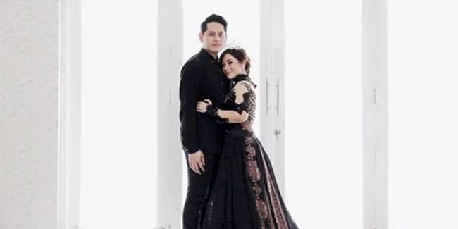 FOTO: Adik Pasha Ungu Menikah, Acara Berlangsung Khidmat