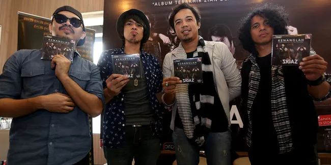 [FOTO] Akrab! Telah Hengkang, Zian Masih Tampil Bersama Zigaz