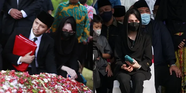 Foto Arumi Bachsin di Pemakaman Ayah Mertuanya, Tak Bisa Tutupi Kesedihan di Balik Masker