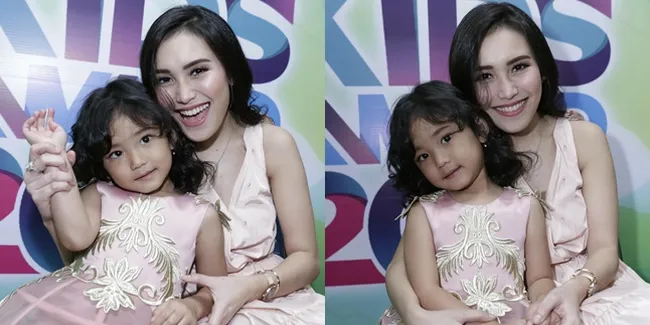 FOTO Bilqis Dibilang Sombong, Ini Reaksi - Komentar Ayu Ting Ting