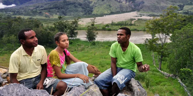 Foto-Foto Adegan CINTA DARI WAMENA