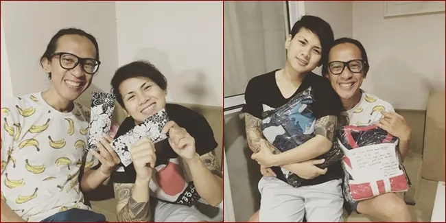 Foto-Foto Aming Rayakan Ultah Bareng Sang Istri, Banjir Kado!