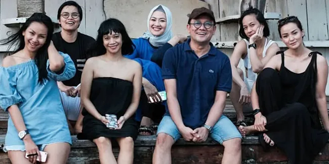 FOTO: Galeri Liburan Kalina Ocktaranny dan Merry Putrian di Bali