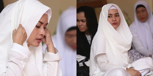 FOTO Ibadah Haji Pertama Kali, Ikke Nurjanah Ingin Mendapat Jodoh