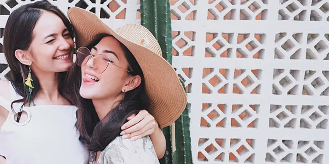 FOTO: Jalan-Jalan Asyik Jessica Mila Bareng Enzy Storia di Bali
