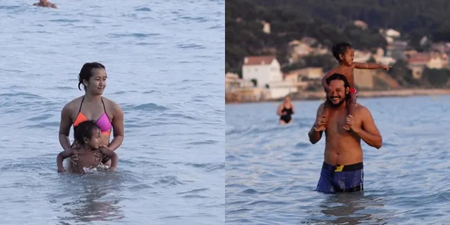 FOTO: Keluarga Widi Mulia - Dwi Sasono Liburan di Pantai Prancis