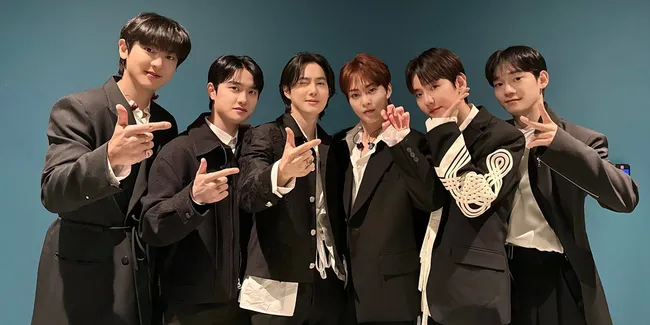 Foto Keseruan Fan Meeting EXO 'ONE', Nyanyi Lagu Cowok Banget Pakai Kostum Panda - Godain Kai dan Sehun