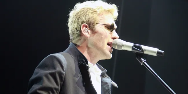 Foto Konser Valentine MLTR di Jakarta, Larut Dalam Romantisme