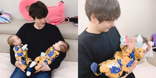 Foto Kyuhyun Super Junior Bersama Dua Keponakan Kembar, Terlalu Gemas dan Diminta Fans Segera Nikah
