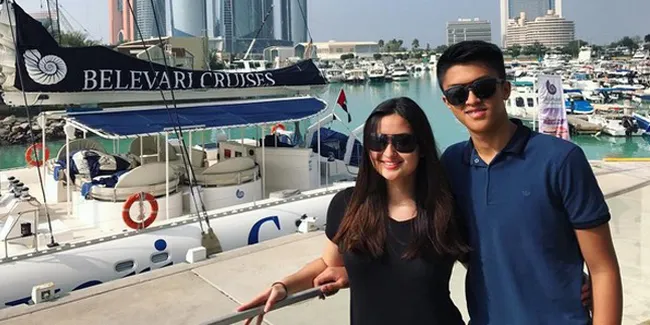 FOTO: Makin Mesra, Stephanie Poetri & Kekasih Liburan ke Dubai