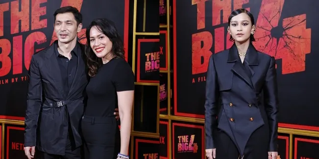 Foto Para Selebritis Indonesia di Red Carpet Premiere Film 'THE BIG 4', Abimana Gandeng Istri dan Penampilan Keren Lutesha Bikin Jatuh Cinta