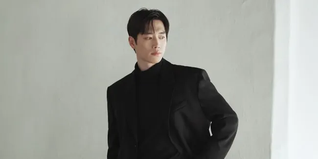 Foto Pre-debut Seo Kang Joon Zaman Sekolah Viral, Visualnya Nggak Berubah!