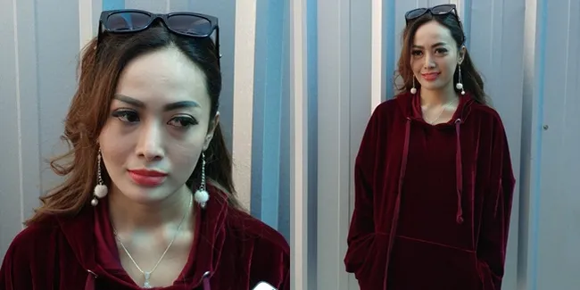 FOTO Ramai Berita Perceraian, Cinta Ratu Dapat Teguran Dari Label