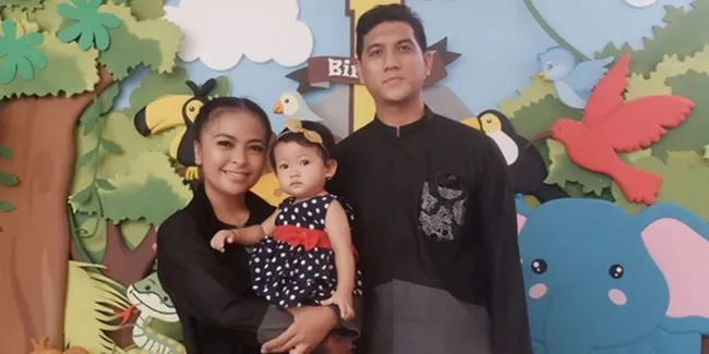 FOTO: Tema Kebun Binatang, Tantri & Arda Rayakan Ultah Baby Kara