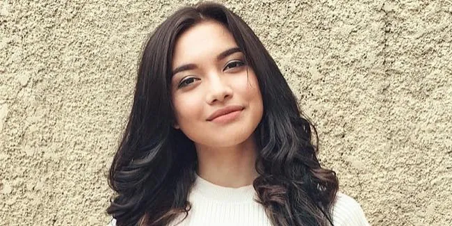 Galeri Cantik Mempesona Angela Gilsha Yang Siap Memukau Hatimu