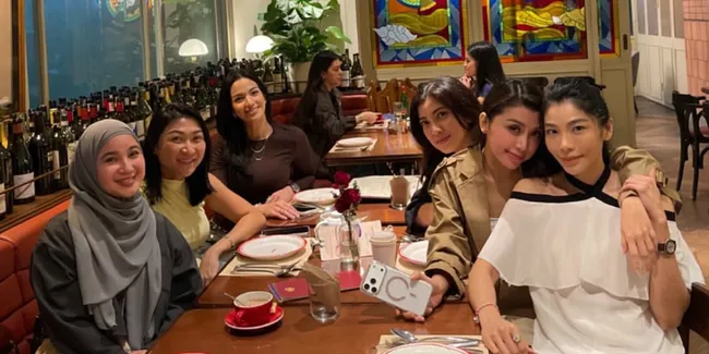 Girls Squad Kembali Ngumpul, Ada Nia Ramadhani dan Chacha Frederica - Minus Jedar
