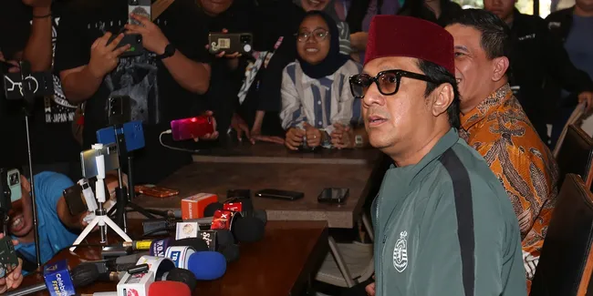 Gugatan Cerai Kembali Ditolak Pengadilan, Andre Taulany dan Erin Resmi Batal Berpisah