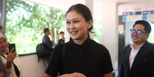 Gugatan Dikabulkan, Marissa Anita dan Andrew Trigg Resmi Cerai