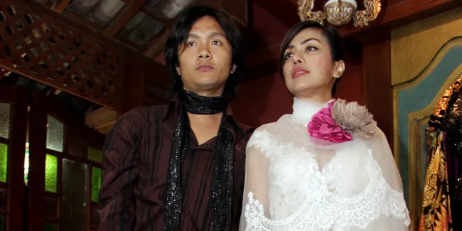Inilah Gaun Nikah Spektakuler Novita Dewi Rancangan Anne Avantie