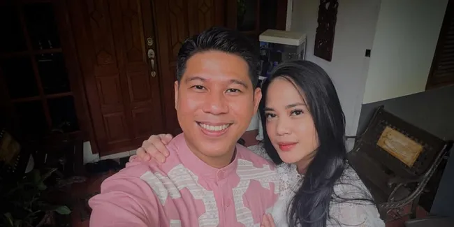 Istri Nino RAN Melahirkan Anak Pertama, Kini Resmi Jadi Ayah