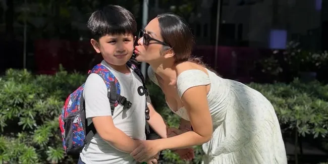 Jelang Ulang Tahun Anak, Selvi Kitty Tulis Pesan Menyentuh Hati