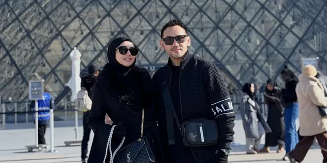 Jenita Janet dan Suami Menikmati Keindahan Eropa, Bersyukur Doa Terkabul