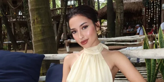 Jennifer Coppen Masak Tempe Orek Buat Camer, Makannya Pakai Garpu