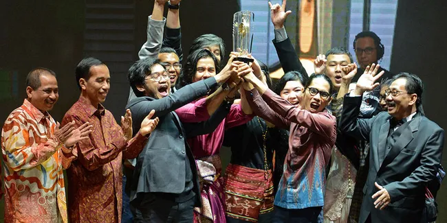 Kemenangan CAHAYA DARI TIMUR di Festival Film Indonesia 2014