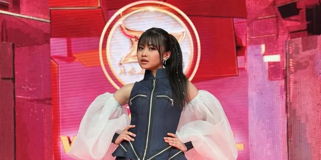 Kenang Momen Tasya Allesia Diberi Wejangan Soimah di Pangung D'Academy