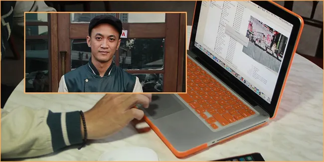 Laptop dan Charger - Bawaan Wajib di Tas Raymond Pumpkin