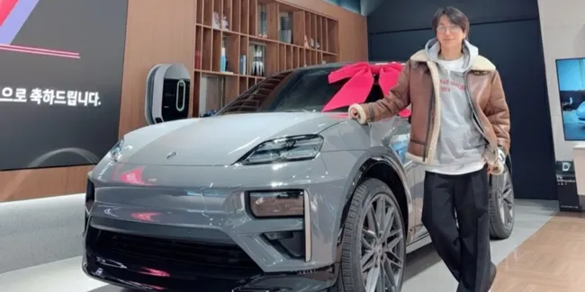 Mobil Baru Leeteuk Super Junior Rusak Ditabrak, Kini Mau Dijual