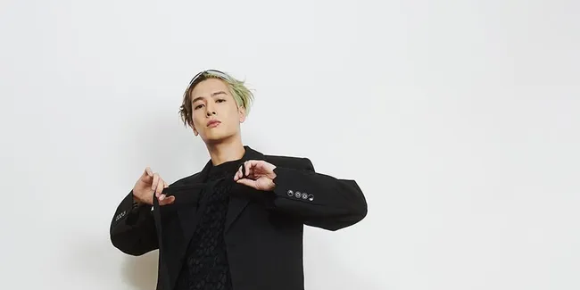 Momen Jackson Wang saat Dicubit Pipinya Oleh Seorang Penggemar, Wajah Syok - Tampak Tidak Nyaman