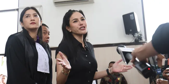 Nikita Mirzani Ultah ke-40, Anak-anak Berharap Ibu Mereka Segera Bebas