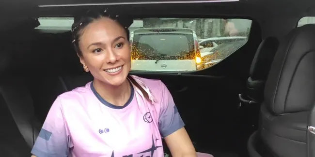 Padel Jadi Ajang Gaul, Wulan Guritno Ungkap Serunya Olahraga Sekaligus Nongkrong