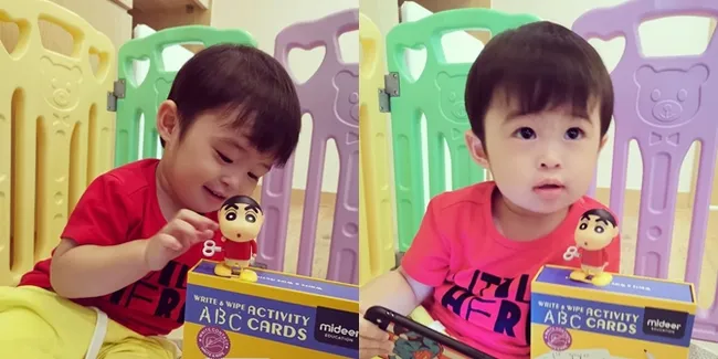 Pakai Baju Kuning dan Merah, Raphael Moeis Mirip Tokoh Animasi Shinchan