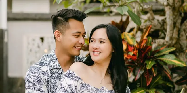 Penyebab Cerai Eza Gionino Masih Misteri, Kuasa Hukum Bungkam Soal Isu KDRT & Orang Ketiga